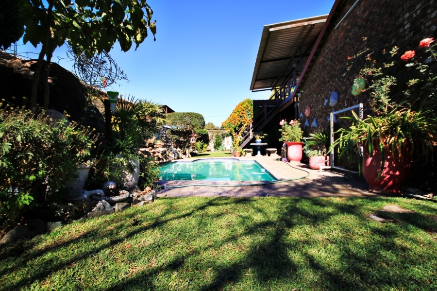 7 Bedroom Property for Sale in Potchefstroom North West